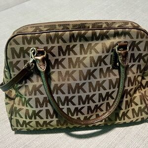 MICHAEL KORS Large cloth and leather MK tote.